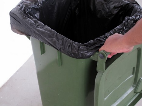 Commercial waste removal trucks operating in Mitcham